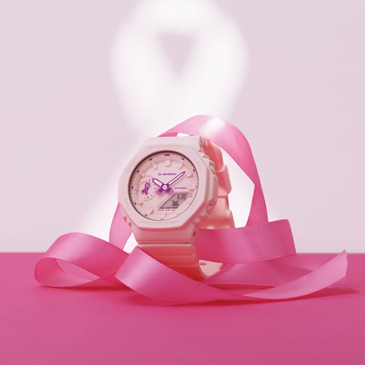 Розовый G-Shock в поддержку женщин