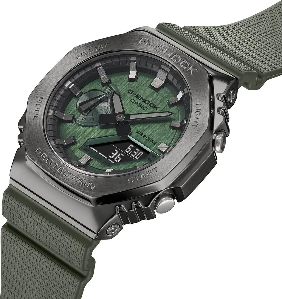 G-SHOCK GM-2100B-3A