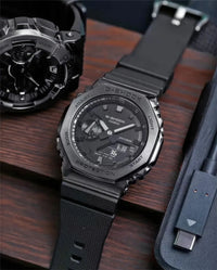 G-SHOCK GM-2100BB-1A