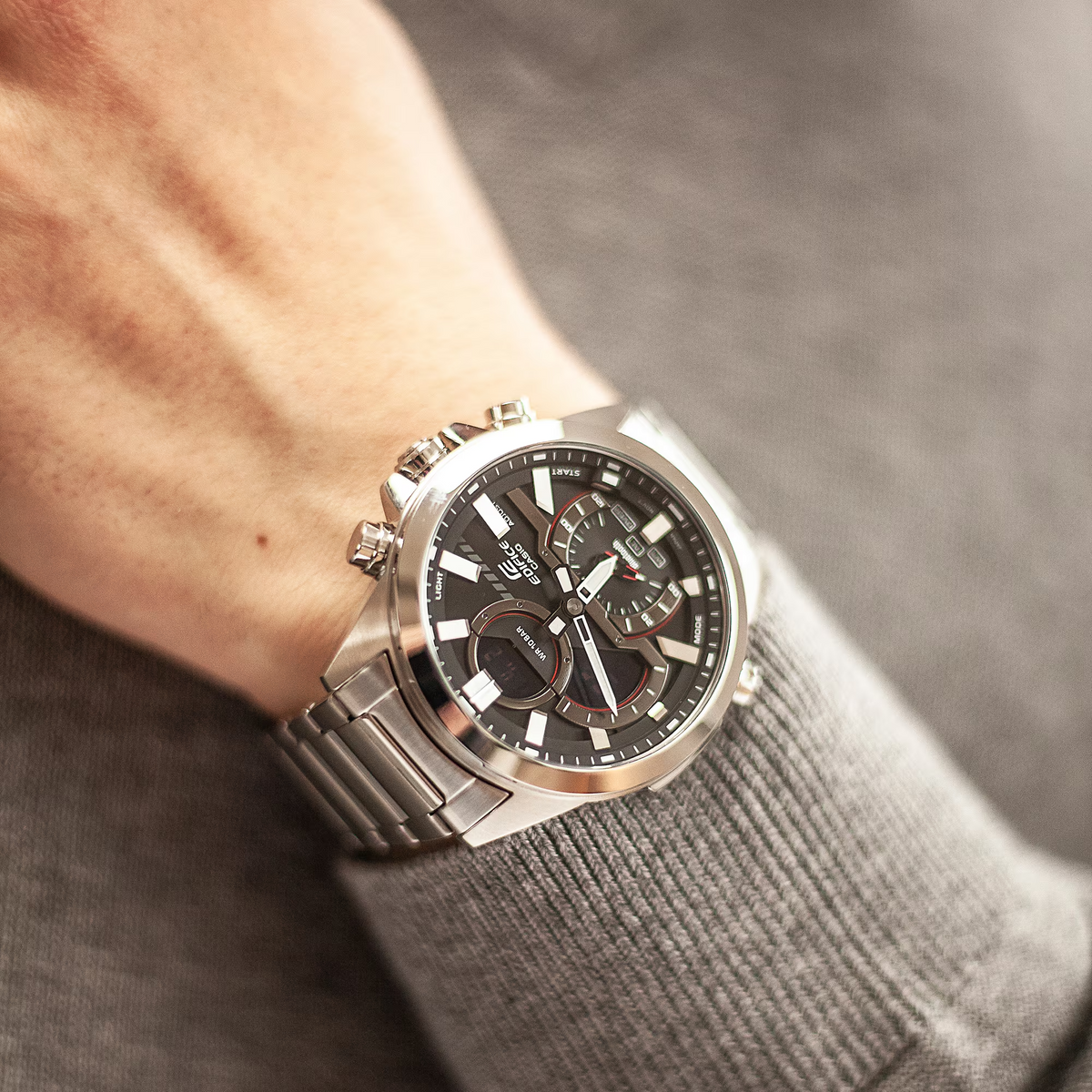 EDIFICE ECB-30D-1A