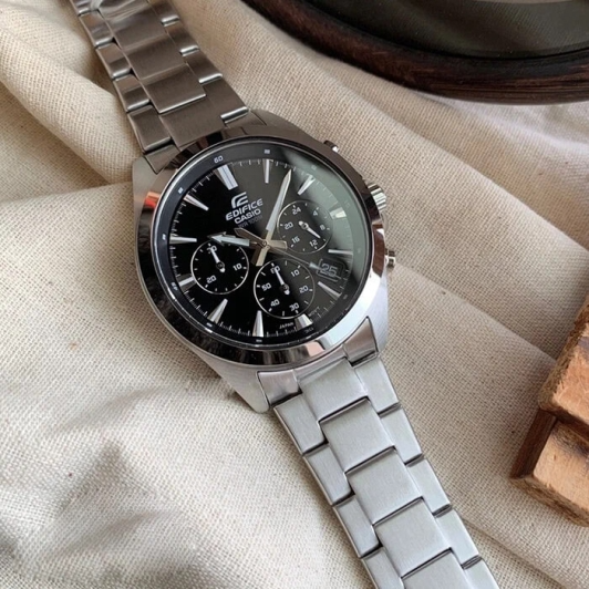 EDIFICE EFV-630D-1AV