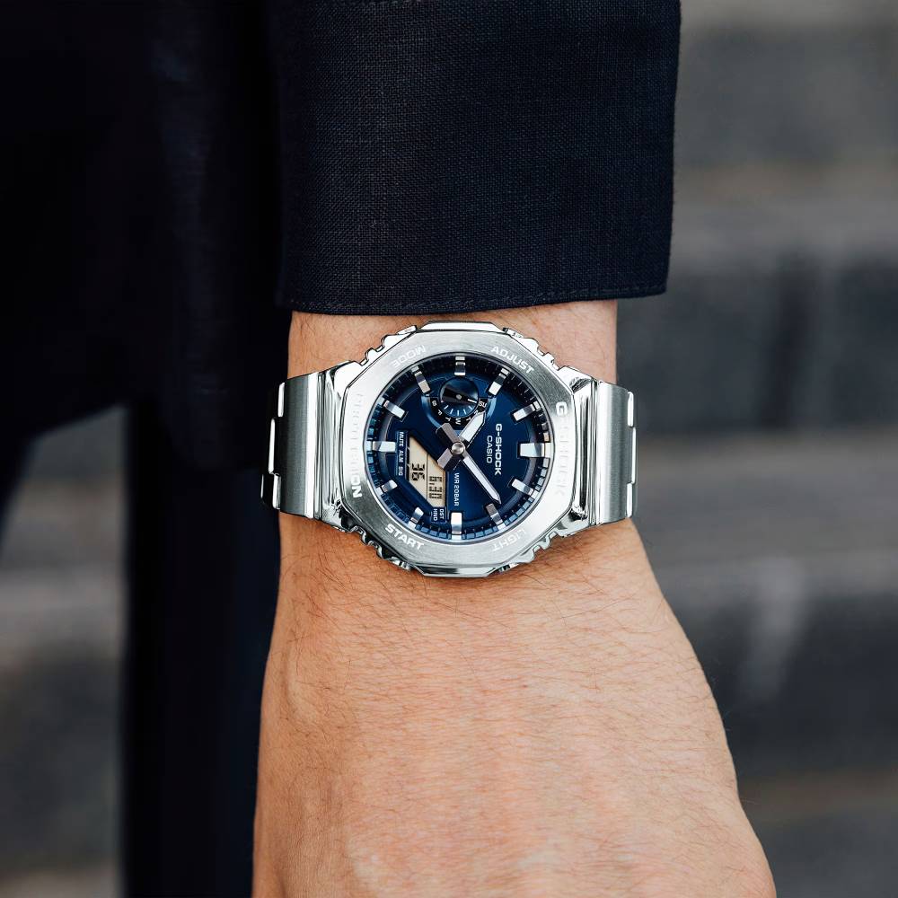 G-SHOCK GM-2110D-2B