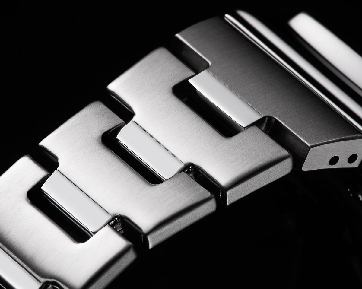 G-SHOCK GM-2110D-8A