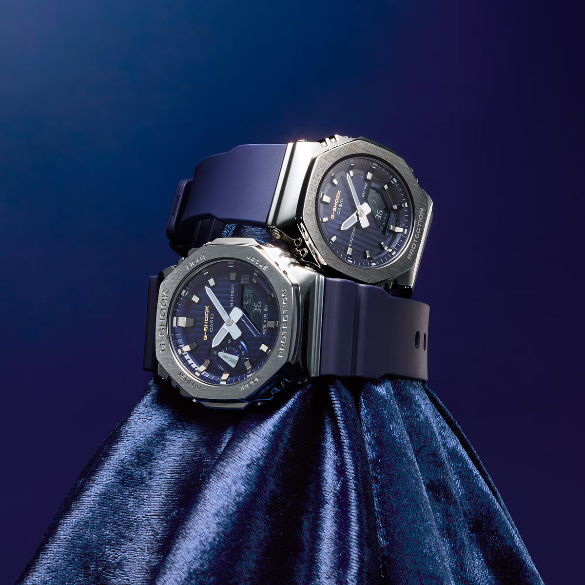 G-SHOCK GM-2110SH-2A